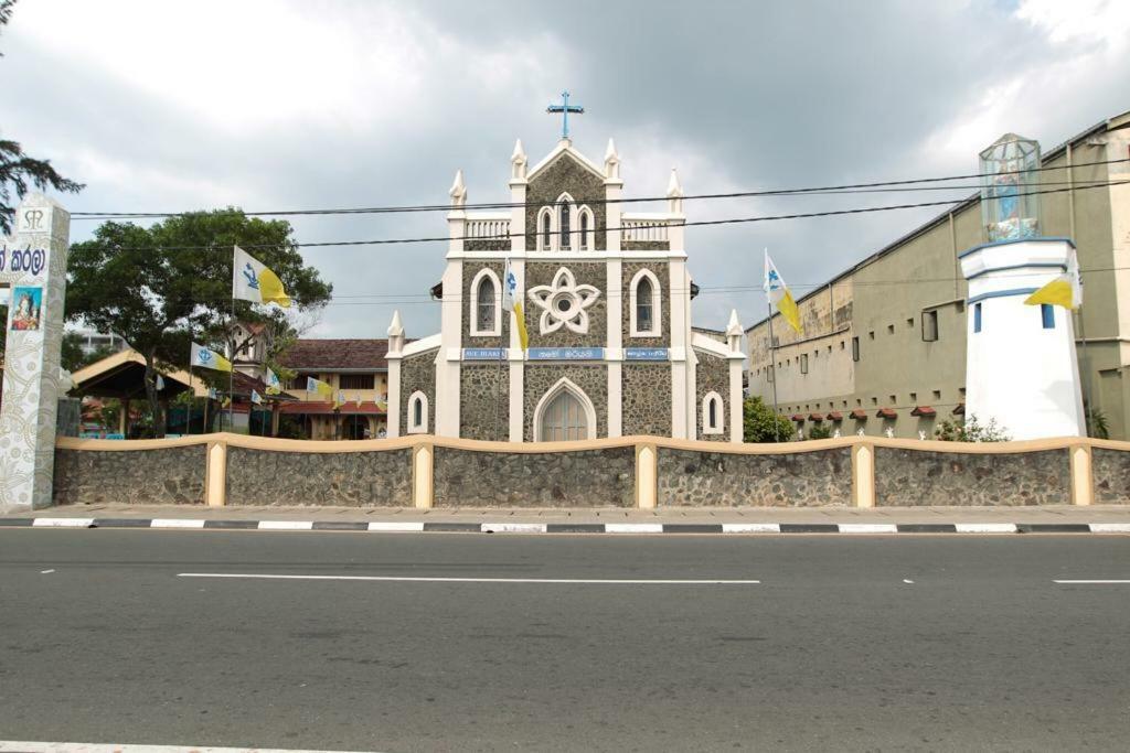Amaya Gate Matara Exteriör bild